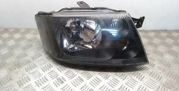 Mitsubishi Space Runner Headlight/headlamp HCRF15 R7544R