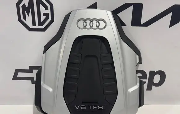 Audi A6 S6 C7 4G Engine cover (trim) 06E103925Q 66086003