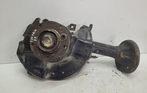 BMW 5 E34 Front wheel hub spindle knuckle