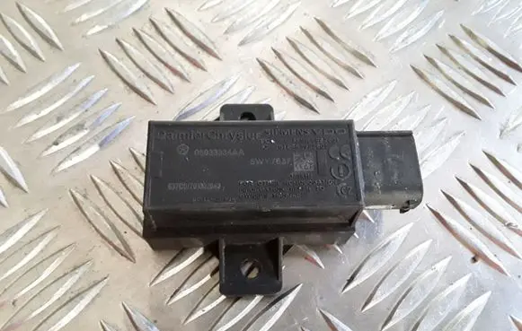 Dodge Caliber Tire pressure sensor 05033334AA M3N65982801 267F65982801