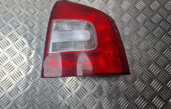 Skoda Octavia Mk2 (1Z) Rear/tail lights 1Z9945096A