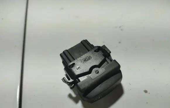 Renault Laguna II Central locking switch button 26488