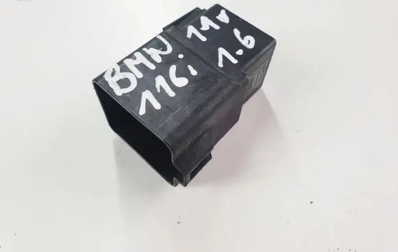 BMW 1 F20 F21 Indicator relay 