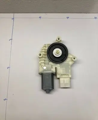Renault Clio V Front door window regulator motor 160310404 0015283327