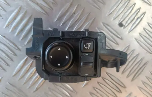 Nissan Qashqai Wing mirror switch 255704EA1B 2375