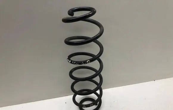 Peugeot 2008 I Rear coil spring