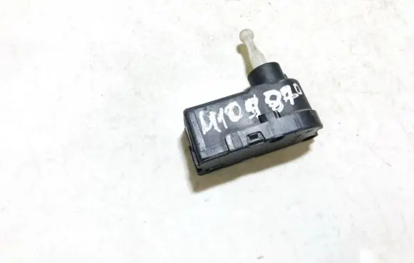 Ford Fiesta Headlight level adjustment motor 0307853301