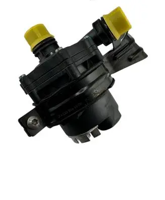 Mercedes-Benz S W223 Water pump A0005003700