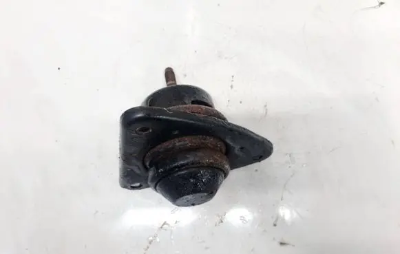 KIA Ceed Engine mount bracket 218121H300 21812-1H300