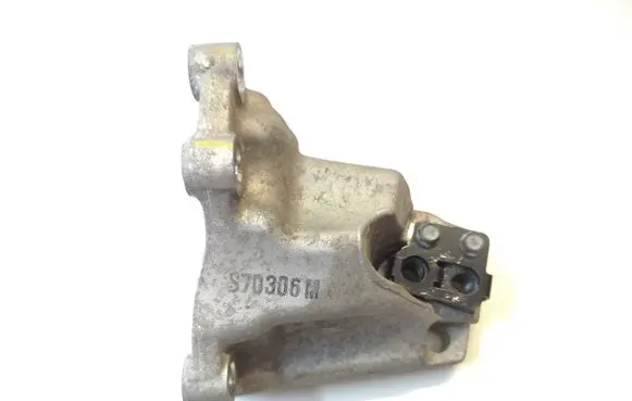 Hyundai Tucson TL Gearbox mounting bracket S70306M
