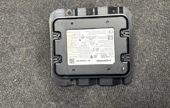 Jeep Grand Cherokee WL Wireless charging module 68487354AC 0221015 SR01M7E41FF