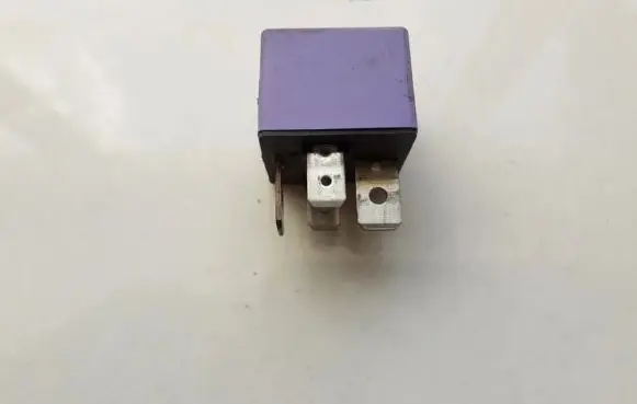 Renault Laguna I Other relay 12V50A03525 12V50A03.525