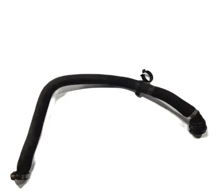 Coolant pipe/hose