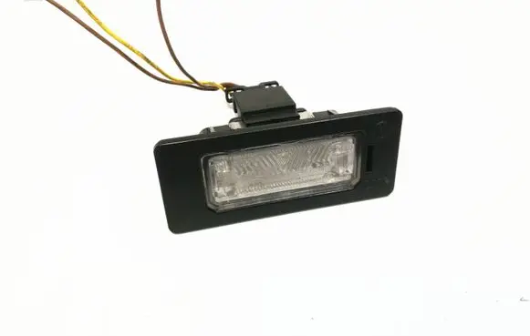 Audi A5 8T 8F Number plate light 8T0943021