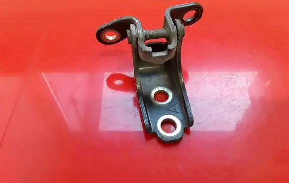 Honda Accord Front door upper hinge NOCODE