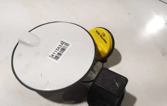 Opel Antara Fuel tank cap 96827341