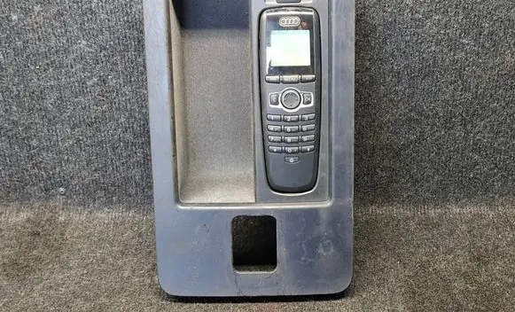 Audi A8 S8 D3 4E Phone 4E0863075F