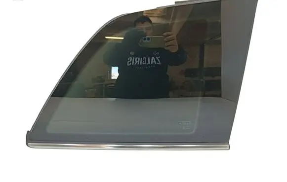 Opel Zafira B Rear side window 13123940 13123942