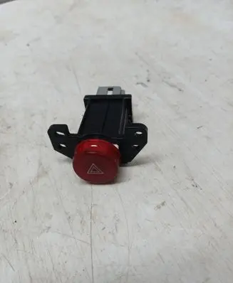 Mitsubishi Outlander Hazard light switch