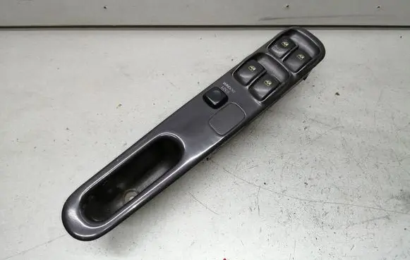 Mitsubishi Galant Electric window control switch MB953121