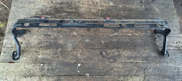 Volvo S40 Bottom radiator support slam panel 