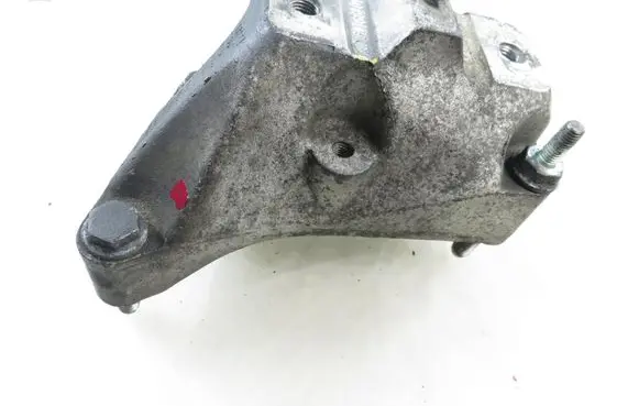 Skoda Octavia Mk1 (1U) Gearbox mounting bracket 1J0199117AK