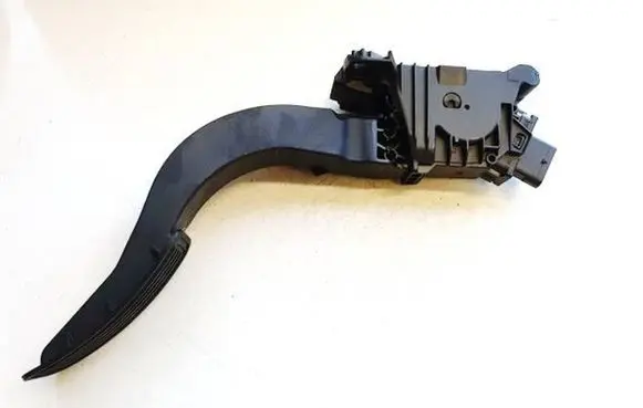 Tesla Model Y Accelerator throttle pedal 762321156967 6pv014021-10