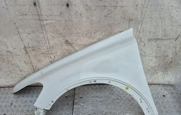 Volvo C30 Fender
