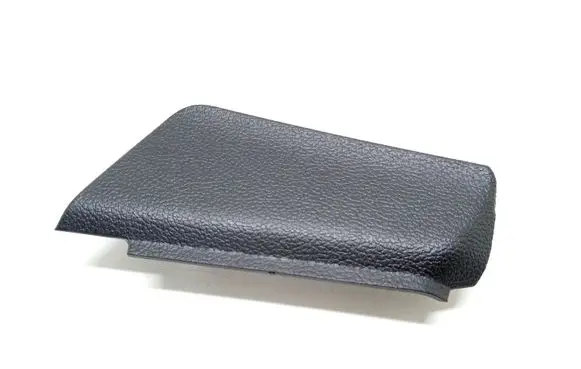 Ford Mustang VI Panel trim FR3B63044F46A