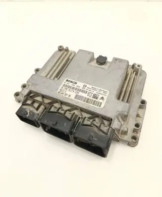 Peugeot 207 Engine control unit/module 9664738780 9663193580 0261S04008