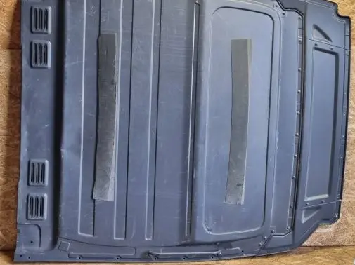 Mercedes-Benz Sprinter W906 Partition between cabin 