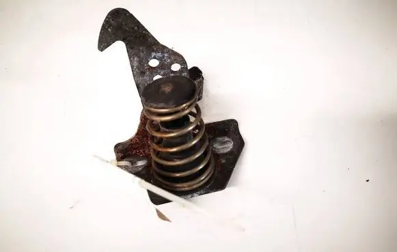 BMW 5 E60 E61 Engine bonnet/hood lock/catch 