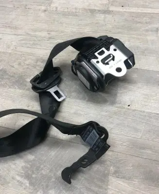 Audi A8 S8 D3 4E Rear seatbelt 601783100 000026H