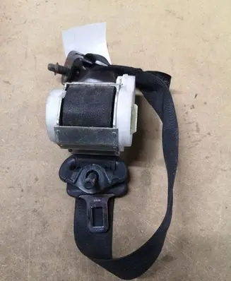 Opel Vectra C Rear seatbelt 041039