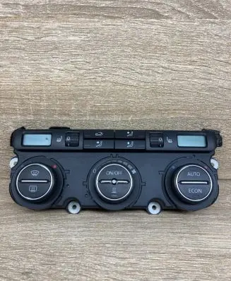 Volkswagen PASSAT B6 Climate control unit 74677531