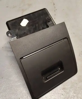 BMW 5 E60 E61 Glove box 7156225 51457156225