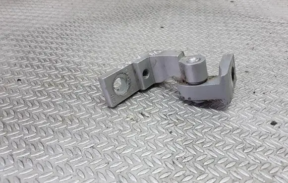 Audi A6 S6 C6 4F Front door upper hinge