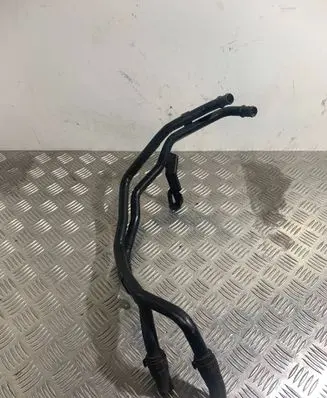 Audi Q7 4L Engine coolant pipe/hose 7L6121070AJ
