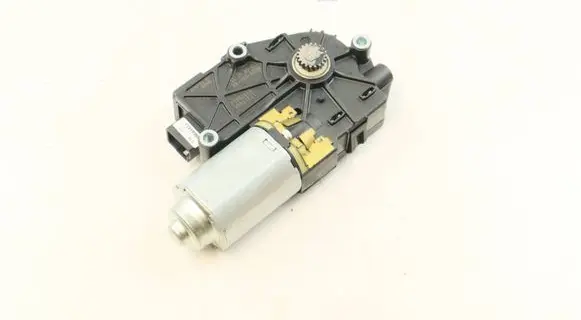 BMW 3 F30 F35 F31 Sunroof motor/actuator 7316536 67617316536 1732593A