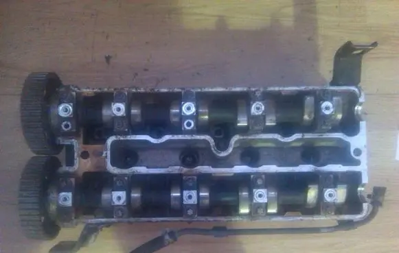 Opel Vectra B Engine head 90501968