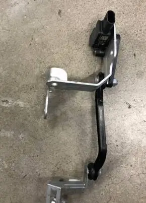 Mercedes-Benz CLA C118 X118 Headlight/headlamp level sensor A0009059413 2082403434