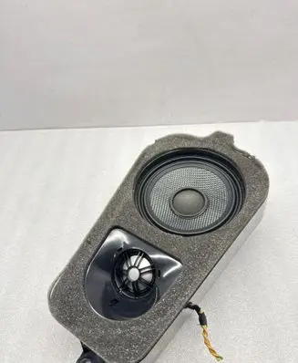 BMW X5M F85 Parcel shelf speaker 9294942 18353410