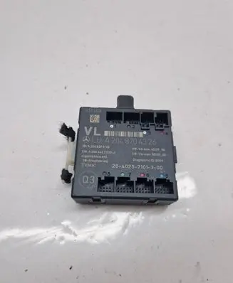Mercedes-Benz C W204 Other control units/modules A2048208126 A2048704326 A2044422332
