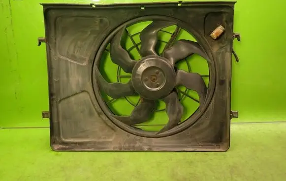 Hyundai i30 Electric radiator cooling fan 