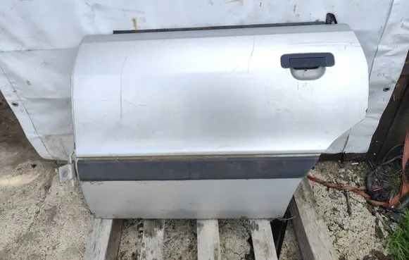 Audi 80 90 B3 Rear door