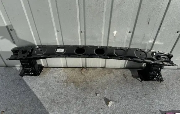 Mercedes-Benz B W246 W242 Rear bumper cross member A24661002