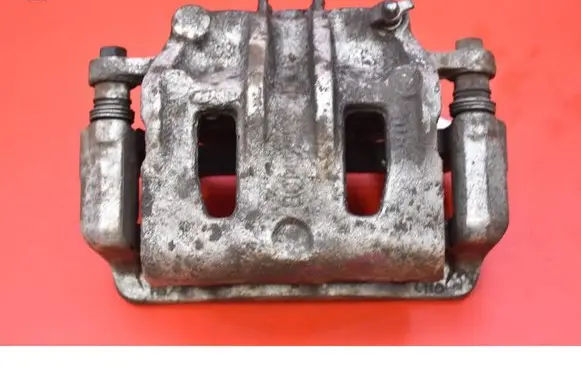Hyundai Santa Fe Front brake caliper