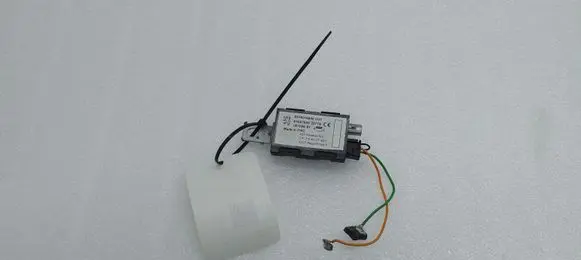 Peugeot 5008 II Aerial antenna amplifier 9678016880 81637600
