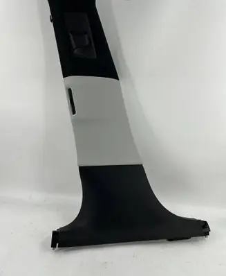 Polestar 4 (B) pillar trim (bottom) 80009769