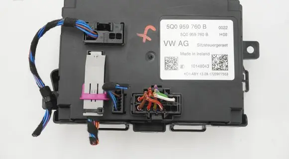 Volkswagen PASSAT B8 Comfort/convenience module 5Q0959760B